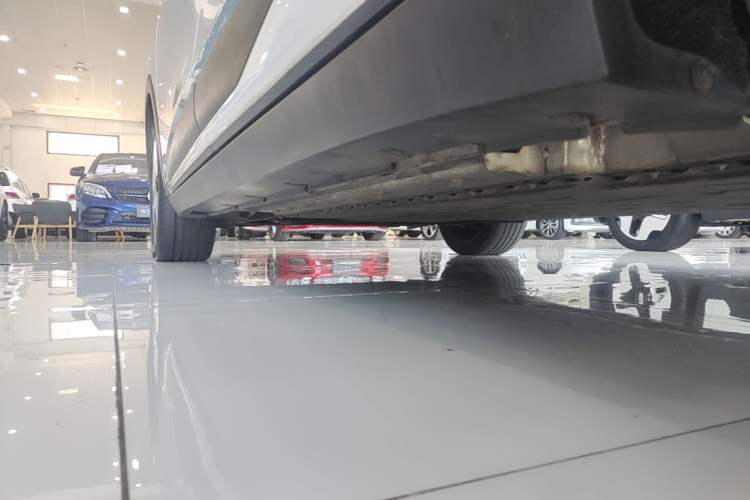 Used ARCFOX Kaola 2023 Family Edition Pro Left Side Sill