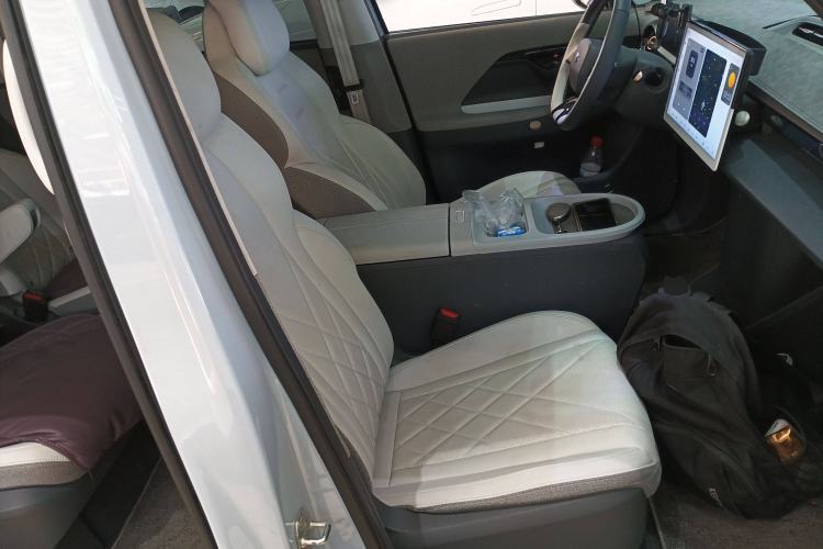 Used ARCFOX Kaola 2023 Family Edition Right Front Seat