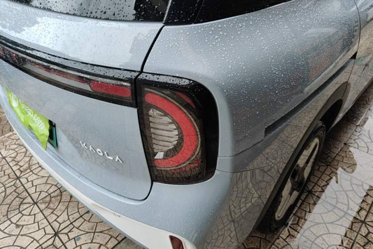 Used ARCFOX Kaola 2023 Family Edition Pro Right Rear Taillight