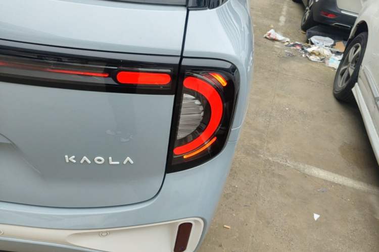 Used ARCFOX Kaola 2023 Family Edition Pro Right Rear Taillight