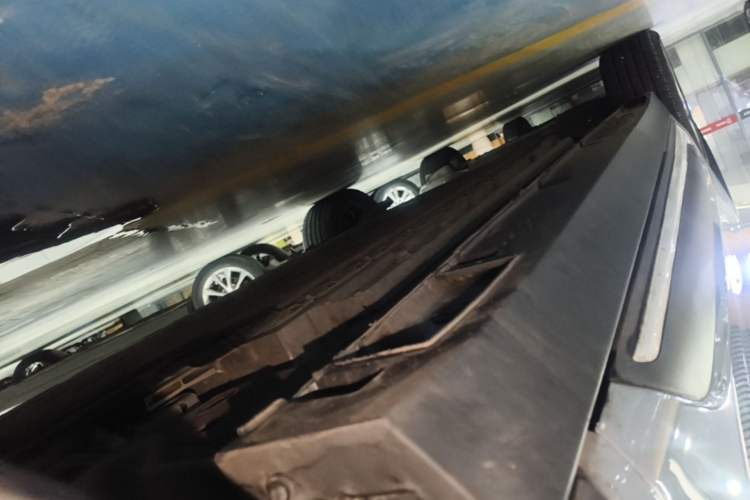 Used ARCFOX Kaola 2023 Family Edition Pro Right Side Sill