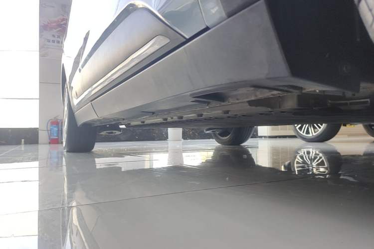 Used ARCFOX Kaola 2023 Family Edition Pro Right Side Sill