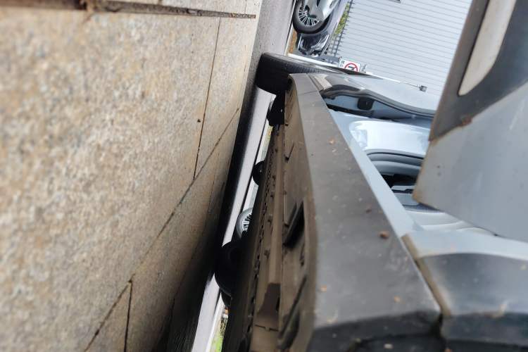 Used ARCFOX Kaola 2023 Family Edition Right Side Sill