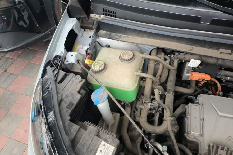 Used ARCFOX Kaola 2023 Family Edition Engine Bay Right