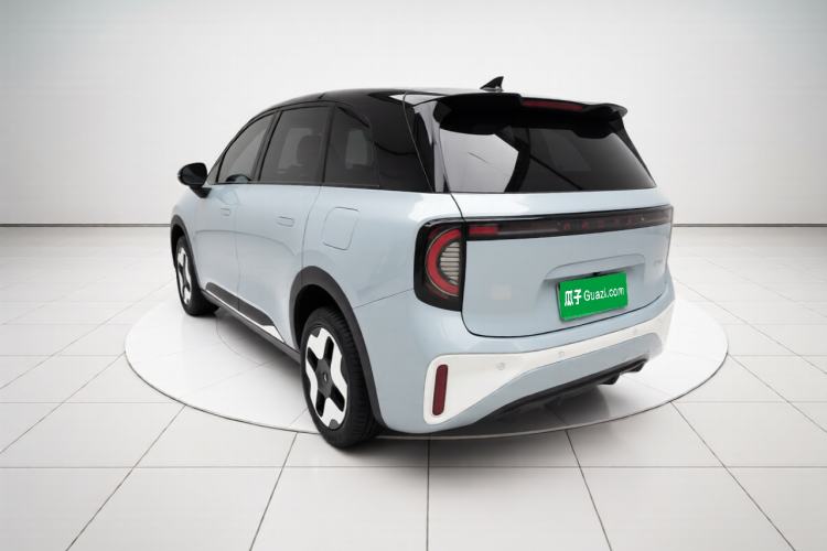 Used ARCFOX Kaola 2023 Family Edition Rear Left 45 Deg