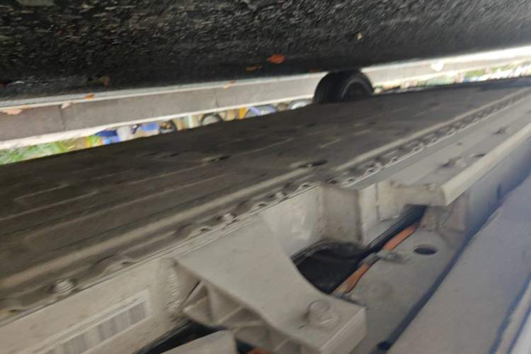 Used ARCFOX Kaola 2023 Family Edition Chassis Rear Left