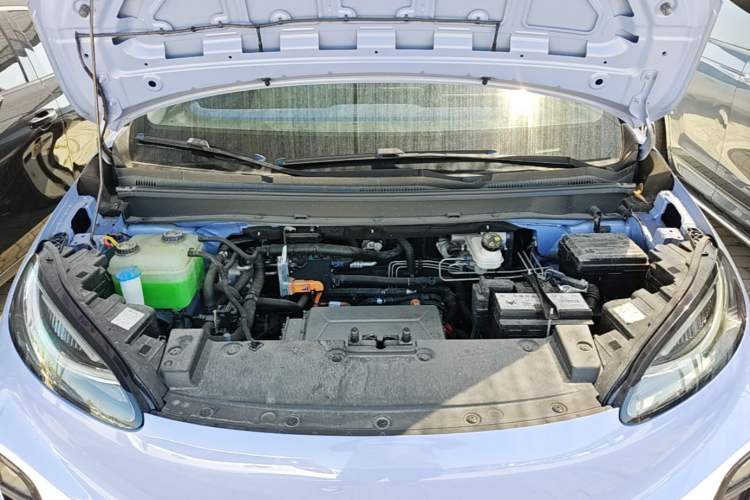 Used ARCFOX Kaola 2023 Family Edition Pro Engine Bay