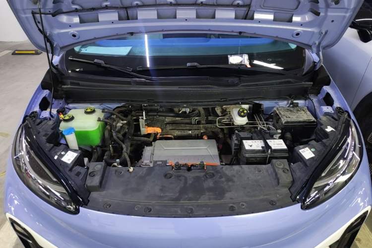 Used ARCFOX Kaola 2023 Family Edition Engine Bay