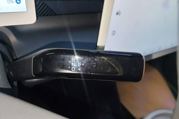 Used ARCFOX Kaola 2023 Family Edition Gear Lever