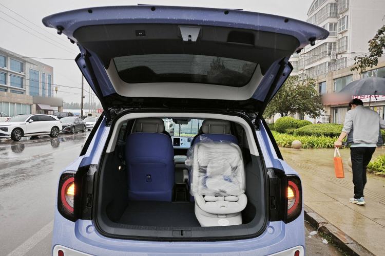 Used ARCFOX Kaola 2023 Parent-Child Edition Pro Interior 10