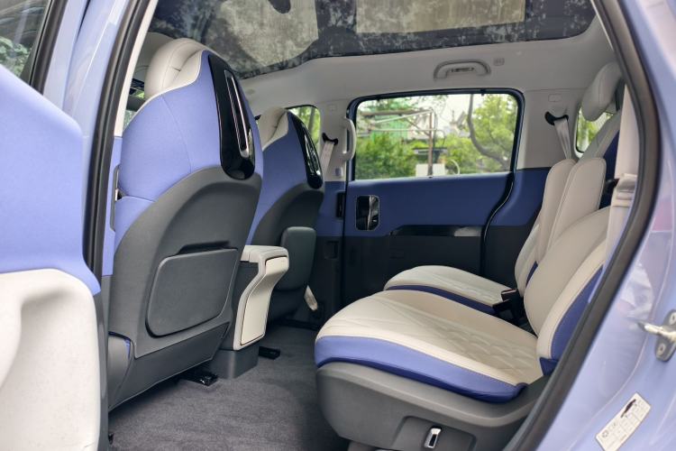 Used ARCFOX Kaola 2023 Family Edition Interior 2