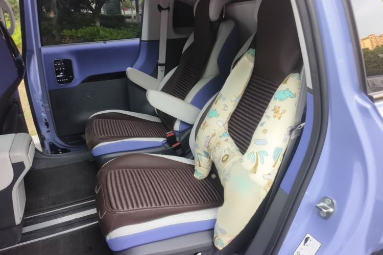 Used ARCFOX Kaola 2023 Parent-Child Edition Pro Interior 4