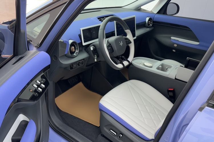 Used ARCFOX Kaola 2023 Family Edition Interior 6