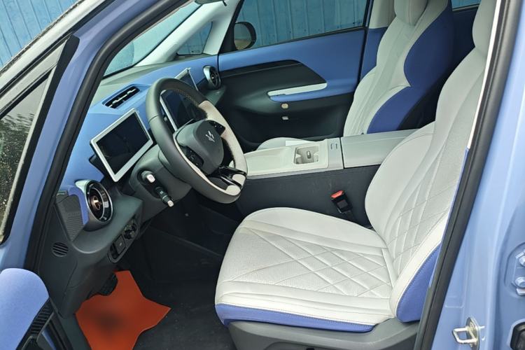 Used ARCFOX Kaola 2023 Family Edition Left Front Seat