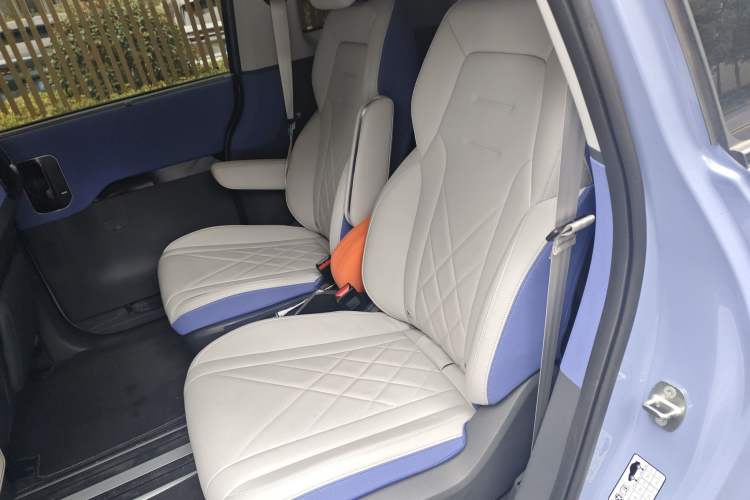 Used ARCFOX Kaola 2023 Parent-Child Edition Left Rear Seat