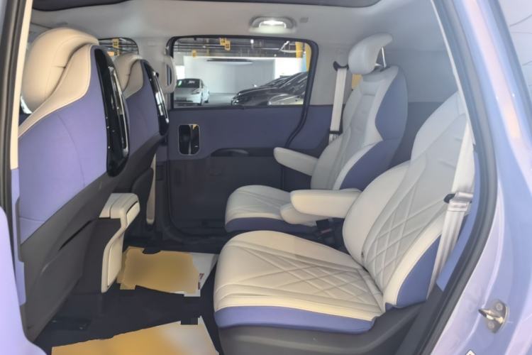 Used ARCFOX Kaola 2023 Family Edition Left Rear Seat