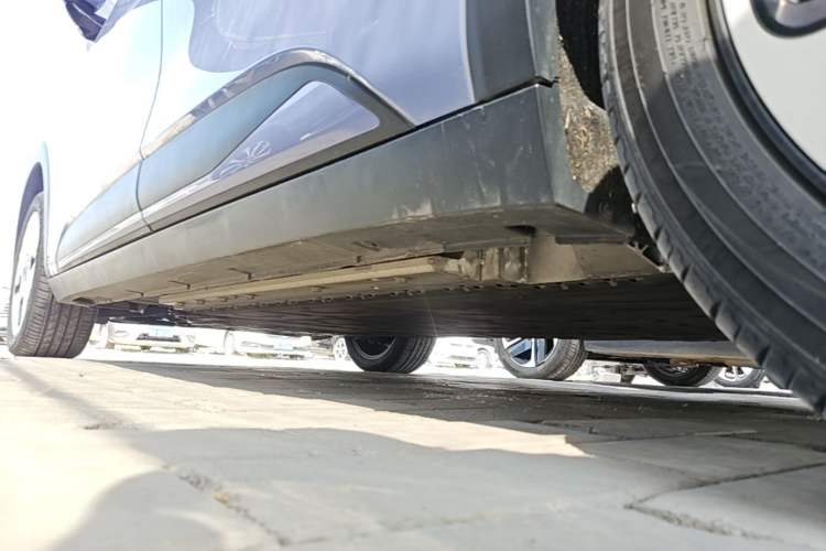 Used ARCFOX Kaola 2023 Family Edition Pro Left Side Sill