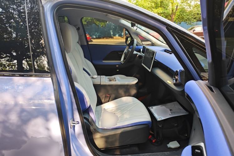 Used ARCFOX Kaola 2023 Family Edition Right Front Seat