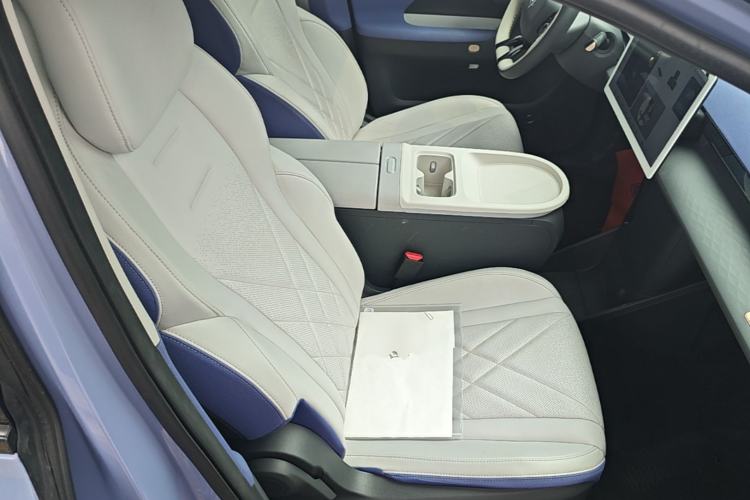 Used ARCFOX Kaola 2023 Family Edition Right Front Seat