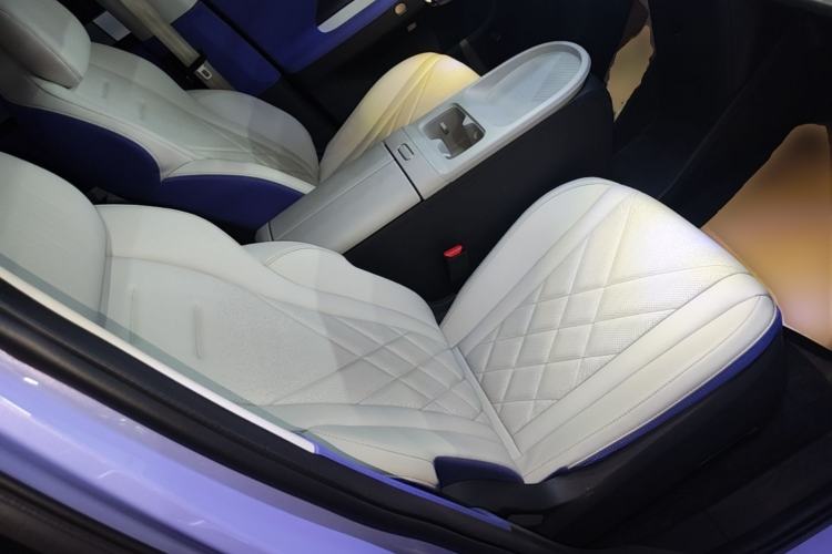 Used ARCFOX Kaola 2023 Family Edition Right Front Seat