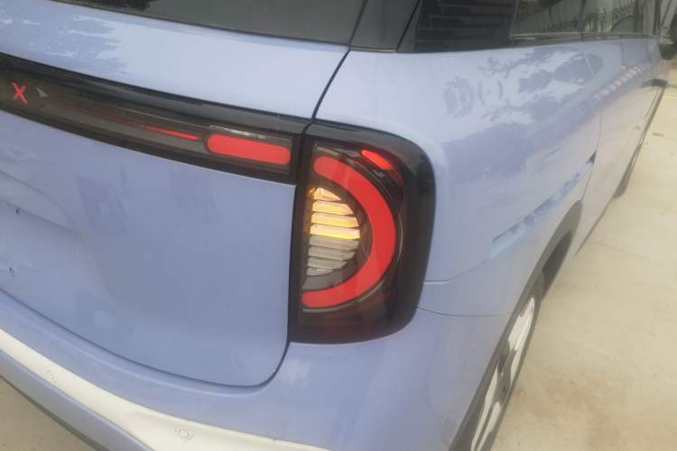 Used ARCFOX Kaola 2023 Parent-Child Edition Pro Right Rear Taillight