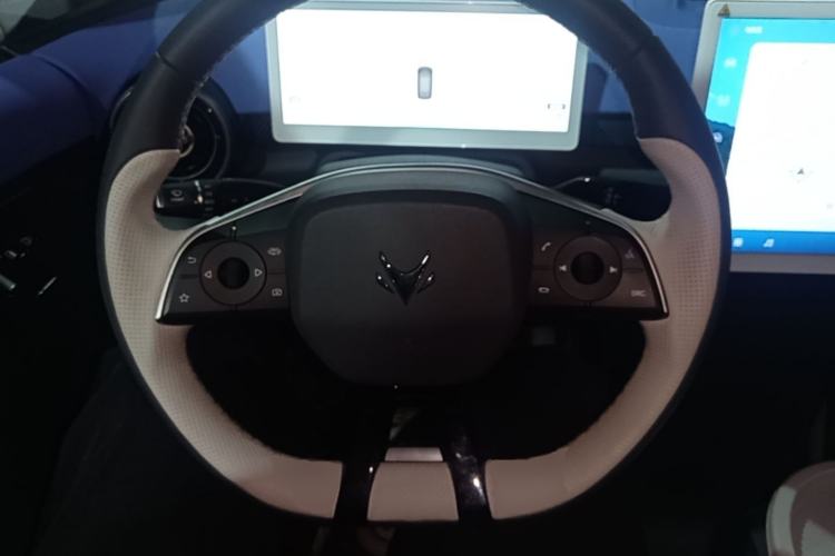 Used ARCFOX Kaola 2023 Family Edition Pro Steering Wheel