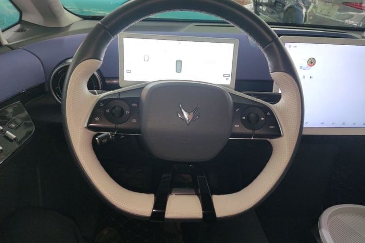 Used ARCFOX Kaola 2023 Family Edition Pro Steering Wheel