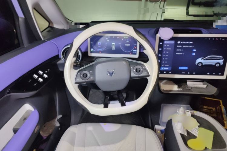 Used ARCFOX Kaola 2023 Family Edition Pro Steering Wheel