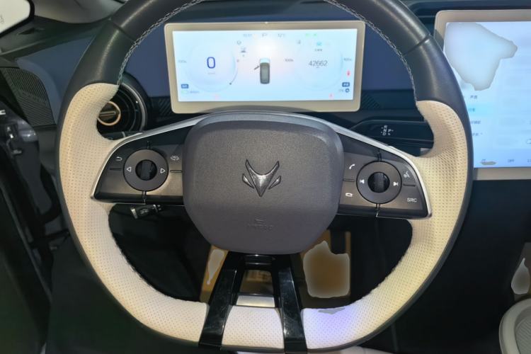Used ARCFOX Kaola 2023 Family Edition Steering Wheel