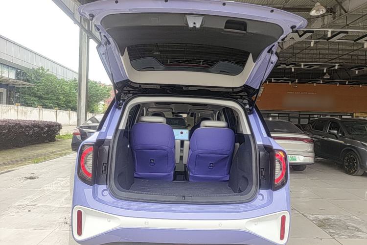 Used ARCFOX Kaola 2023 Family Edition Trunk
