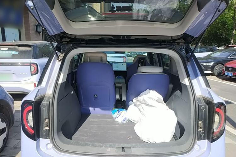 Used ARCFOX Kaola 2023 Family Edition Trunk