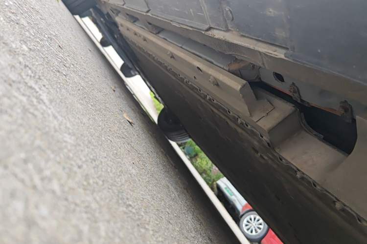Used ARCFOX Kaola 2023 Family Edition Chassis Rear Left