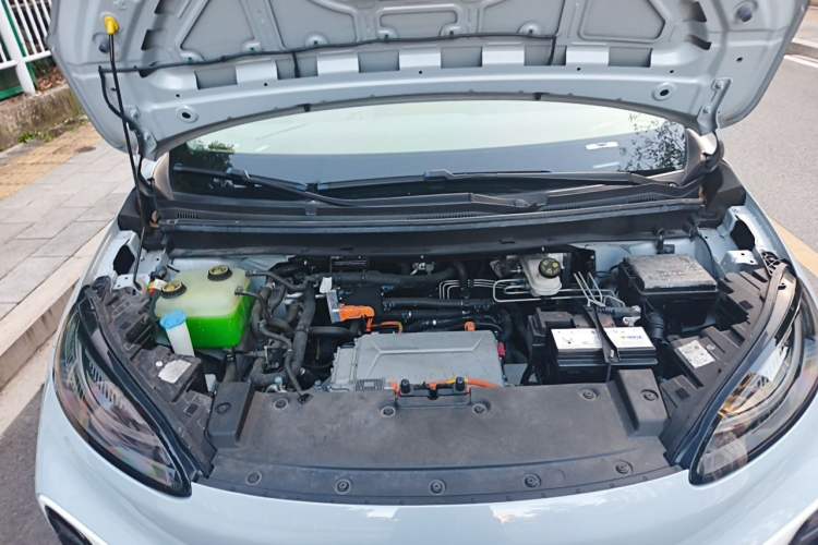Used ARCFOX Kaola 2023 Family Edition Pro Engine Bay