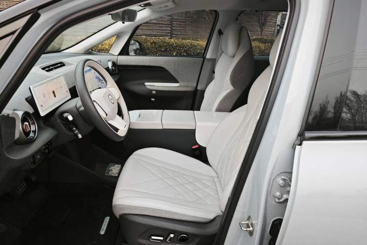 Used ARCFOX Kaola 2023 Parent-Child Edition Left Front Seat