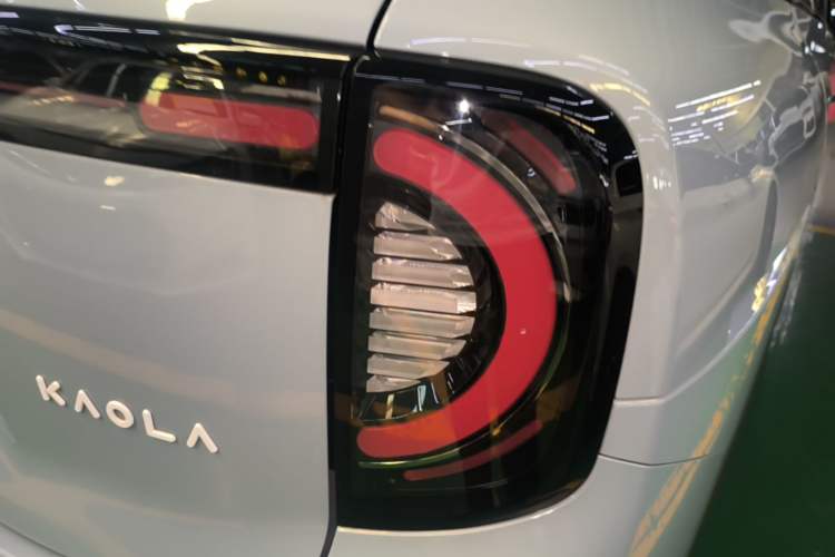 Used ARCFOX Kaola 2023 Family Edition Right Rear Taillight