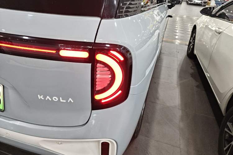 Used ARCFOX Kaola 2023 Family Edition Pro Right Rear Taillight