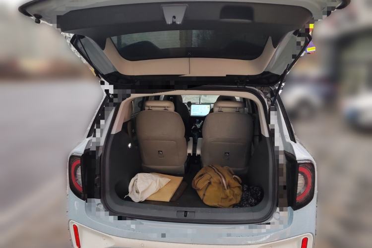 Used ARCFOX Kaola 2023 Family Edition Trunk