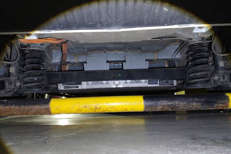 Used ARCFOX Kaola 2023 Family Edition Chassis Rear