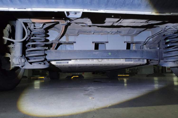 Used ARCFOX Kaola 2023 Family Edition Chassis Rear