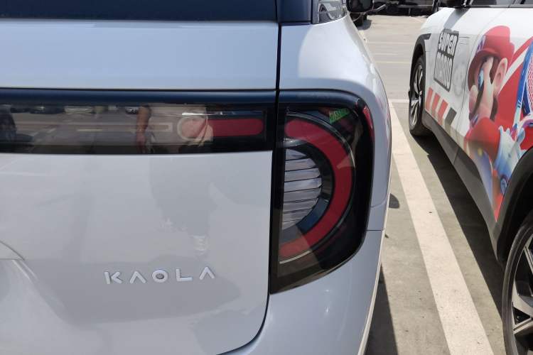 Used ARCFOX Kaola 2023 Family Edition Pro Exterior 3