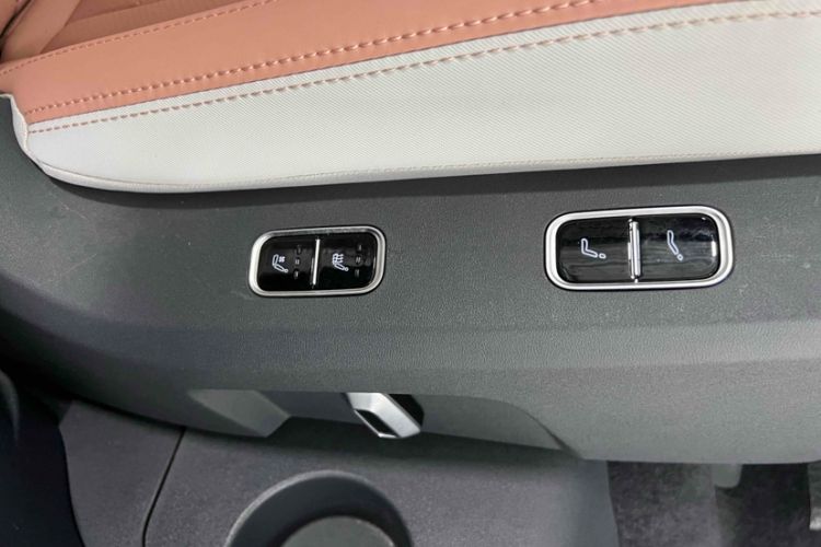 Used ARCFOX Kaola 2023 Parent-Child Edition Interior 1