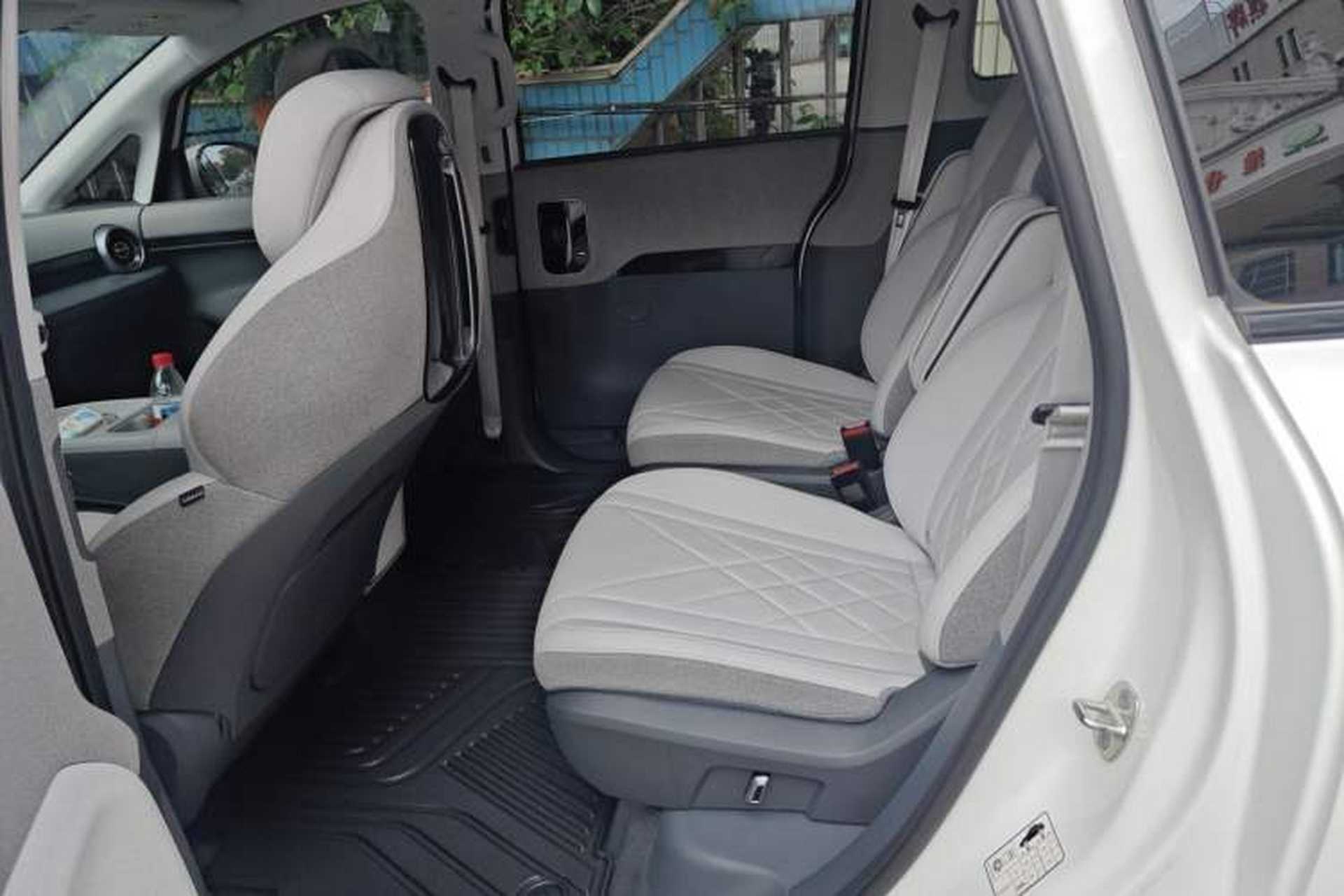 Used ARCFOX Kaola 2023 Family Edition Pro Interior 4
