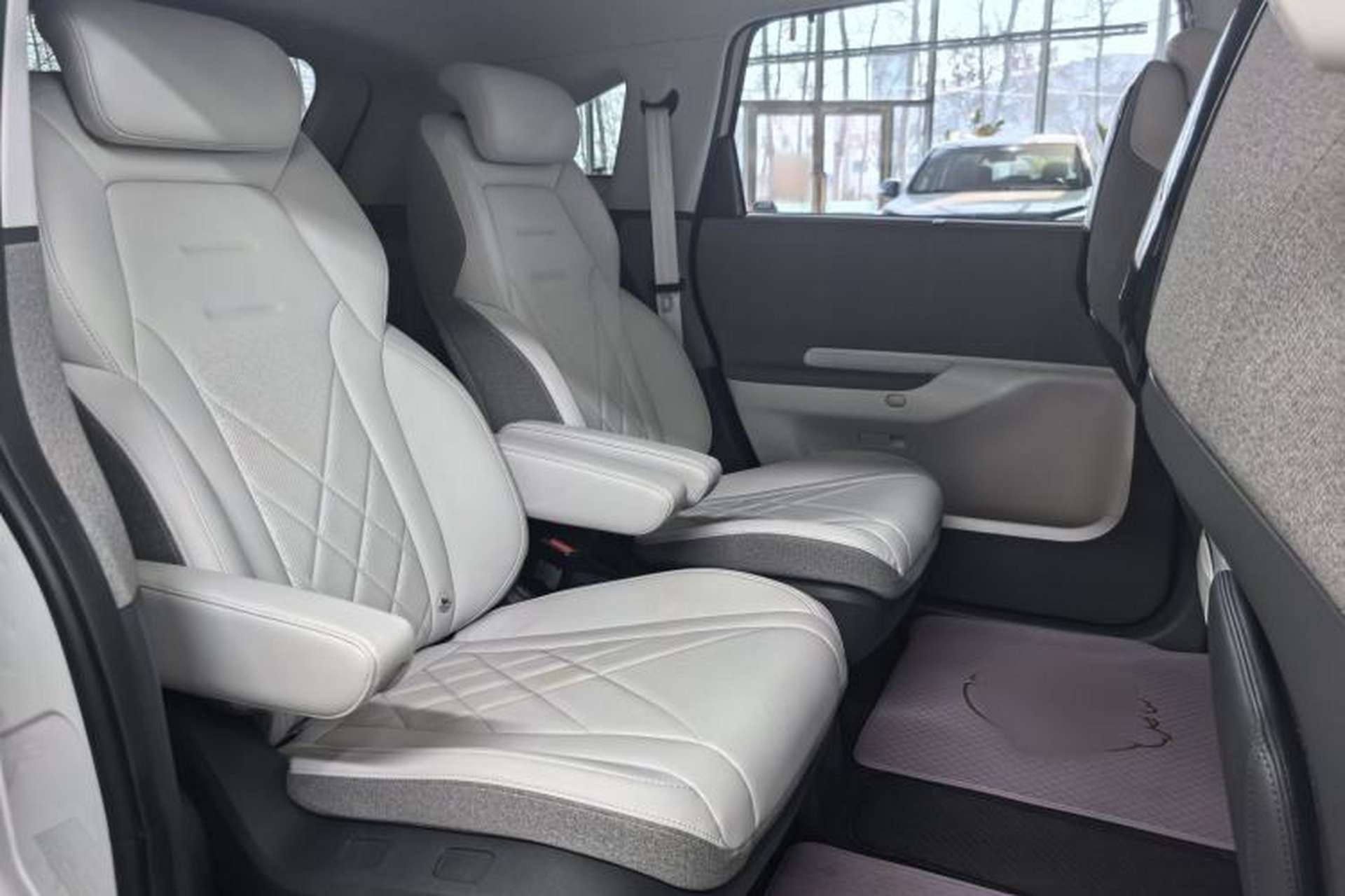 Used ARCFOX Kaola 2023 Family Edition Interior 5