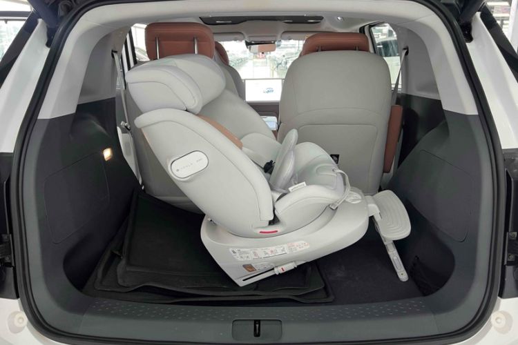 Used ARCFOX Kaola 2023 Parent-Child Edition Interior 8