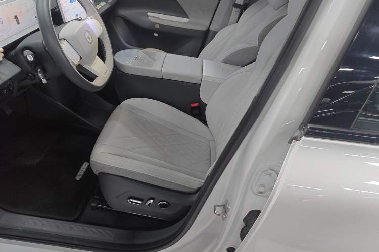 Used ARCFOX Kaola 2023 Parent-Child Edition Pro Left Front Seat