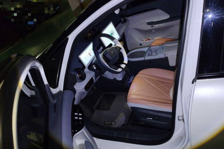 Used ARCFOX Kaola 2023 Family Edition Left Front Seat