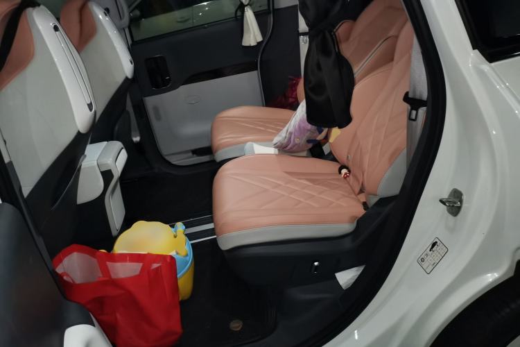Used ARCFOX Kaola 2023 Parent-Child Edition Pro Left Rear Seat