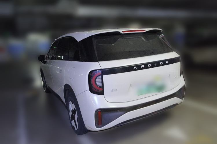 Used ARCFOX Kaola 2023 Family Edition Rear Left 45 Deg