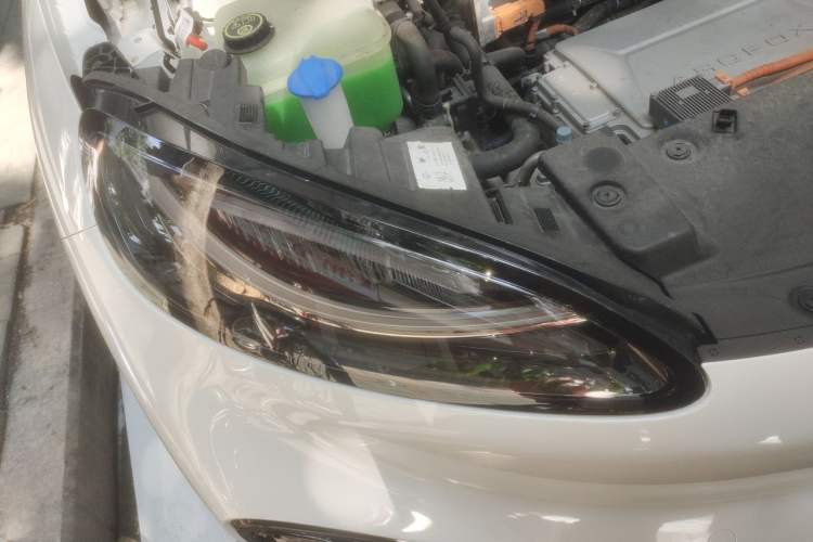 Used ARCFOX Kaola 2023 Family Edition Pro Right Front Headlight