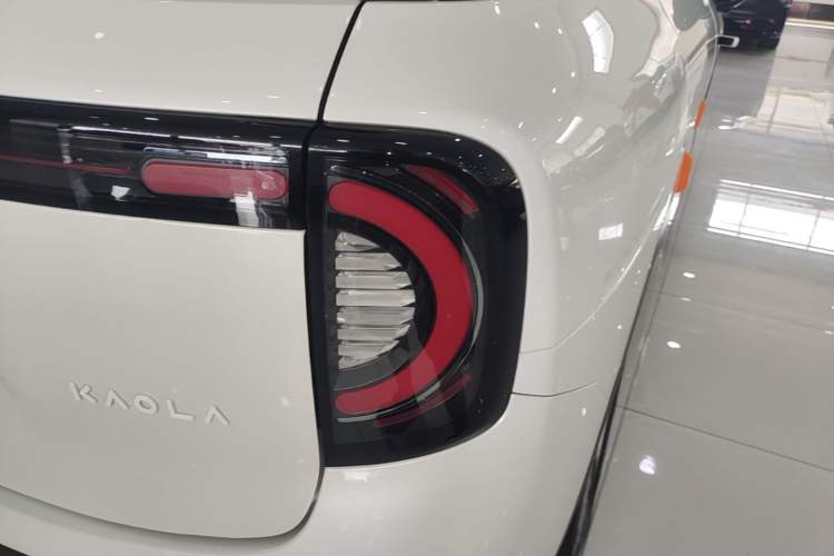 Used ARCFOX Kaola 2023 Parent-Child Edition Right Rear Taillight